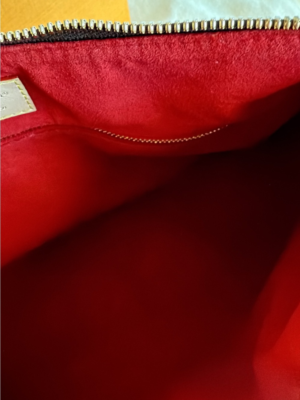 Louis Vuitton Slouchy PM shoulder bag - Picture 3 of 6